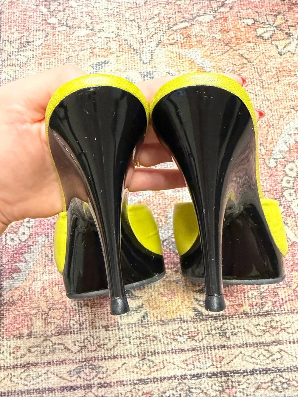 CHANEL Cruise 2004 Chartreuse Leather Ruched Open-Toe Mule Heels